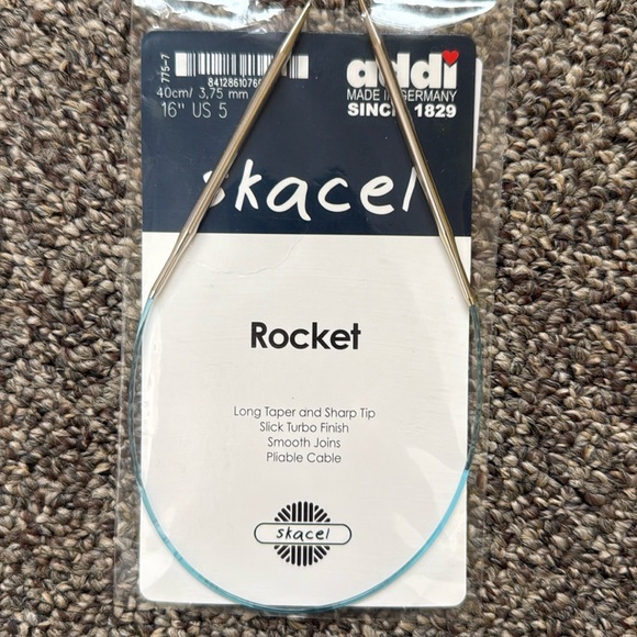 addi Circular Turbo Rocket Lace Skacel Blue Cord 16" - Picture 1 of 3